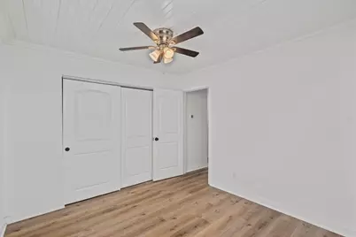 4501 E 38th Street, Dickinson, TX 77539 - Photo 20