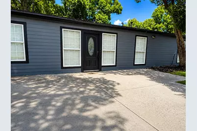 4501 E 38th Street, Dickinson, TX 77539 - Photo 2