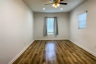 4501 E 38th St, Dickinson, TX 77539 - Photo 14