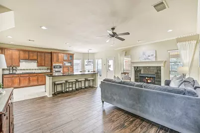 1226 Martinez Court, Friendswood, TX 77546 - Photo 10