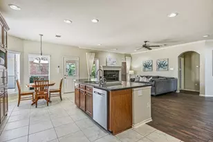 1226 Martinez Ct, Friendswood, TX 77546 - Photo 14