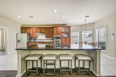 1226 Martinez Court, Friendswood, TX 77546 - Photo 12