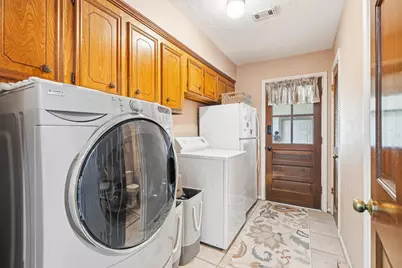 826 N Rivershire Drive, Conroe, TX 77304 - Photo 28