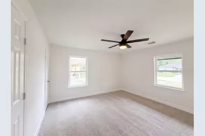 5935 Southseas Street, Houston, TX 77033 - Photo 12