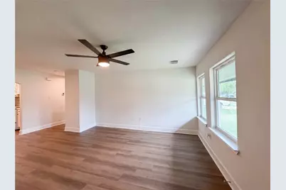 5935 Southseas Street, Houston, TX 77033 - Photo 8