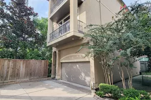 6830 Staffordshire Blvd, Houston, TX 77030 - Photo 2