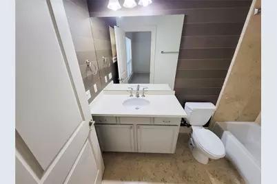 6830 Staffordshire Boulevard, Houston, TX 77030 - Photo 10