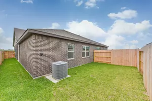 1868 Dry Cherry Ln, Dayton, TX 77535 - Photo 28