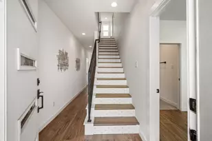 306 W Donovan St, Houston, TX 77091 - Photo 6