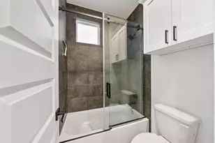 306 W Donovan St, Houston, TX 77091 - Photo 10
