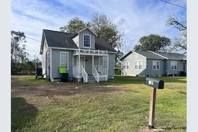 621 Harrison, Wharton, TX 77488 - Photo 2