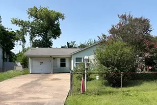 7543 Touchstone St, Houston, TX 77028 - Photo 2