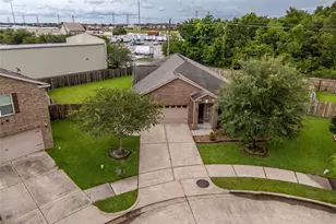 8234 Hall View Dr, Houston, TX 77075 - Photo 1