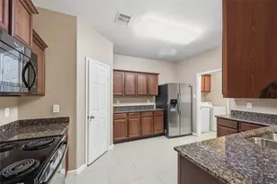 8234 Hall View Dr, Houston, TX 77075 - Photo 16