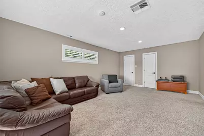 5815 Green Terrace Ln, Houston, TX 77088 - Photo 36