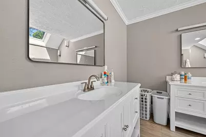 5815 Green Terrace Ln, Houston, TX 77088 - Photo 24