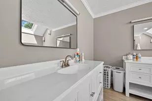5815 Green Terrace Ln, Houston, TX 77088 - Photo 24
