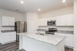 6064 Majestic Crk Trl, Porter, TX 77365 - Photo 8