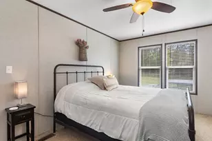 275 Bryan St, Zavalla, TX 75980 - Photo 16