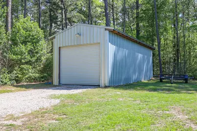 275 Bryan Street, Zavalla, TX 75980 - Photo 18