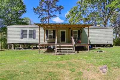 275 Bryan Street, Zavalla, TX 75980 - Photo 4