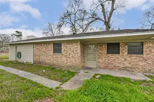 26790 Burning Tree, New Caney, TX 77357 - Photo 1
