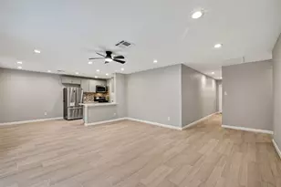 7607 Tanager St, Houston, TX 77074 - Photo 4