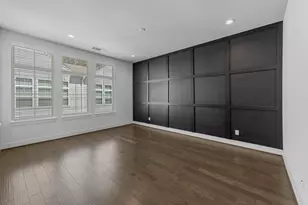 6033 Cypress St, Houston, TX 77074 - Photo 6