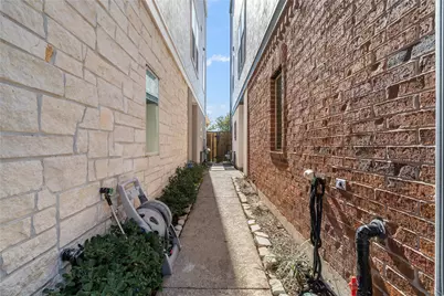 6759 Highclere Manor Lane, Houston, TX 77055 - Photo 2