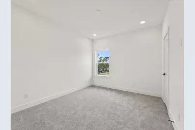 243 Rebecca Street #F, Houston, TX 77022 - Photo 18