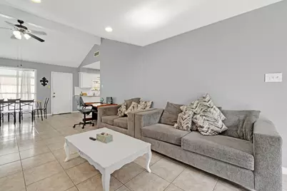 222 Wickhamford Way, Houston, TX 77015 - Photo 18