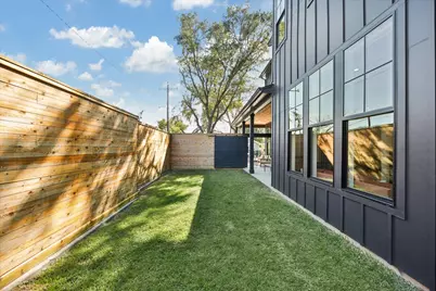 701 Ridge Street, Houston, TX 77009 - Photo 16