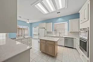 11106 Tulip Garden Ct, Houston, TX 77065 - Photo 10