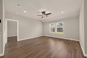 15359 Central Cres Dr, Roman Forest, TX 77357 - Photo 10