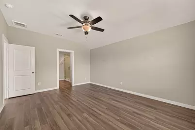 15359 Central Crescent Drive, Roman Forest, TX 77357 - Photo 36