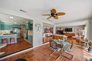 138 N Burnett Dr, Baytown, TX 77520 - Photo 12