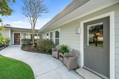 138 N Burnett Drive, Baytown, TX 77520 - Photo 30