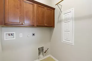 2506 Barton Springs St, League City, TX 77573 - Photo 12