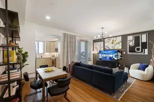 1317 Post Oak Park Dr, Houston, TX 77027 - Photo 2