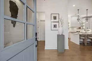 1410 Indiana St, Houston, TX 77006 - Photo 4