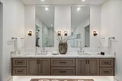 1410 Indiana Street, Houston, TX 77006 - Photo 22