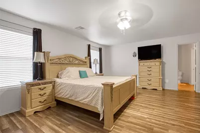 16435 Peyton Ridge Circle, Houston, TX 77049 - Photo 8