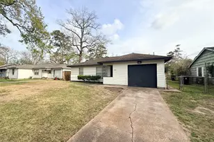7224 Lakewood Dr, Houston, TX 77016 - Photo 10
