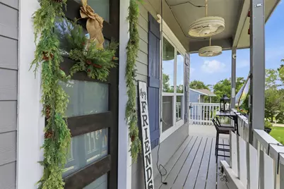 613 Oakdale Street, La Porte, TX 77571 - Photo 8