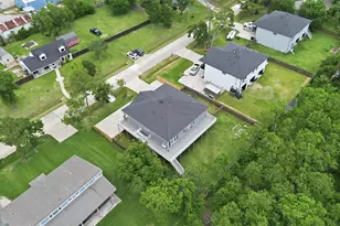 613 Oakdale St, La Porte, TX 77571 - Photo 42