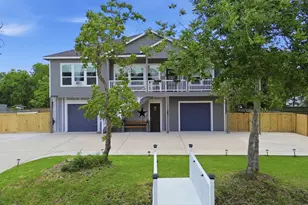613 Oakdale St, La Porte, TX 77571 - Photo 2
