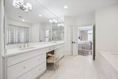 2211 Dunraven Lane, Houston, TX 77019 - Photo 18