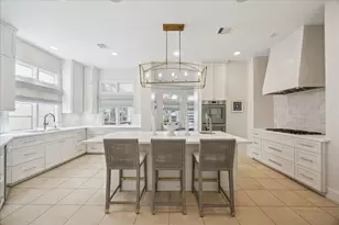 2211 Dunraven Ln, Houston, TX 77019 - Photo 12