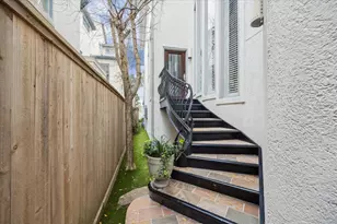 2211 Dunraven Ln, Houston, TX 77019 - Photo 4