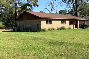 806 Virginia St, Daisetta, TX 77371 - Photo 6